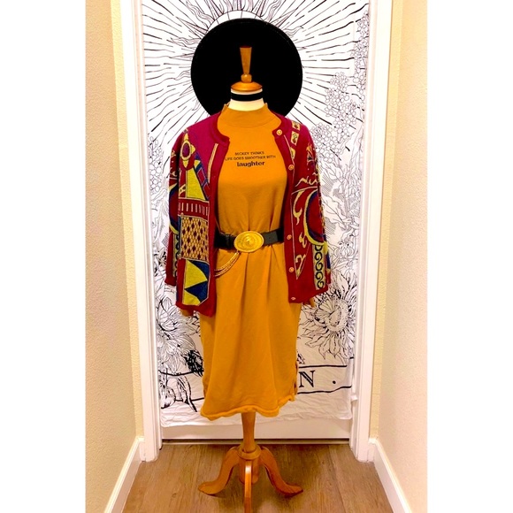 🌈 Beautiful modern mickey dress - Picture 10 of 12